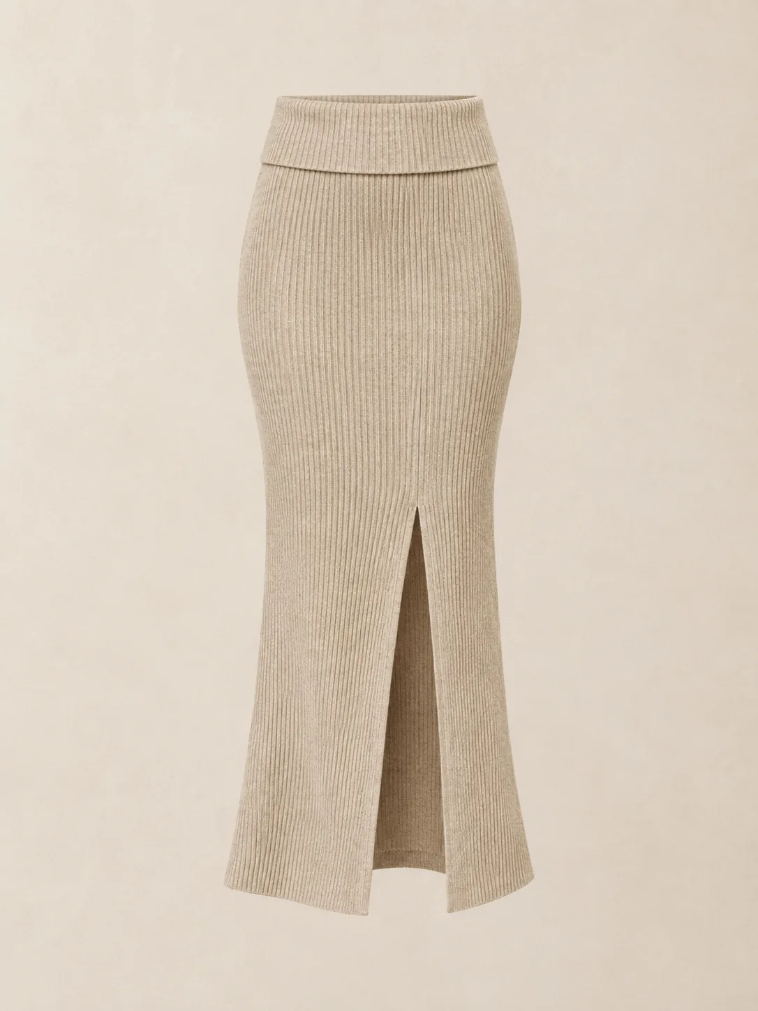 Développé Split-Front Rib Skirt in Oat — front view