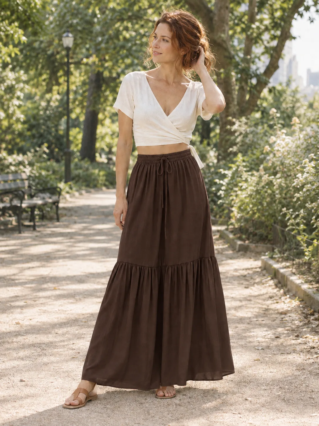 Gonna Maxi a Balze Grand Jeté — Espresso — Indossato