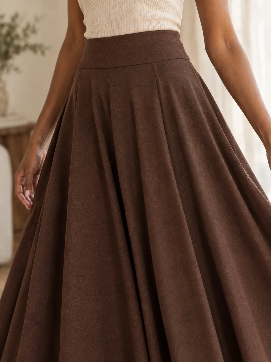 Pas de Chat Circle Skirt in Espresso — detail