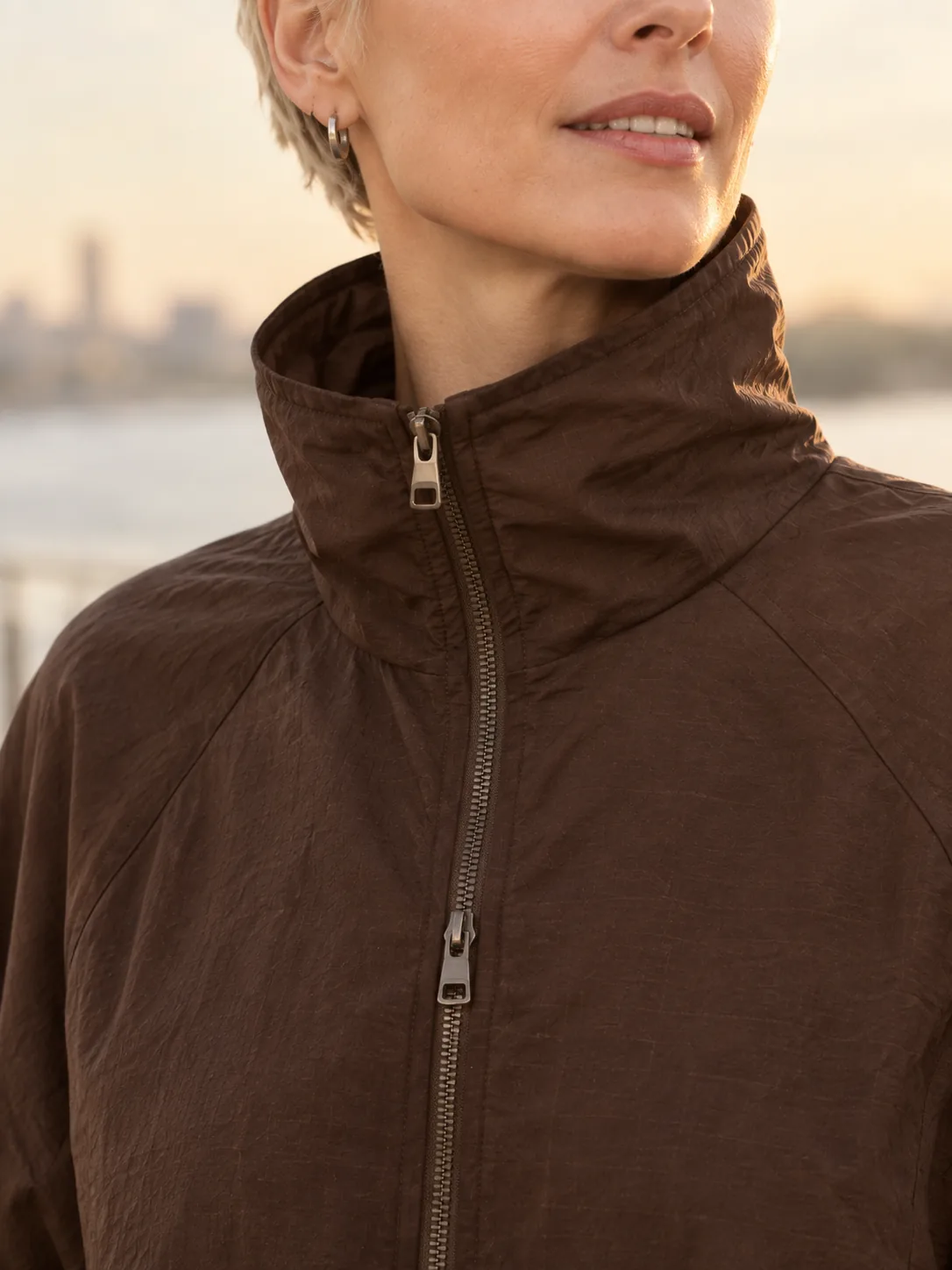 Tempo Funnel-Neck Jacket in Espresso — detail